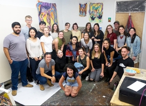 Students visit the studio of Elizabeth Glaessner<br />Photo: Rebecca Murtaugh